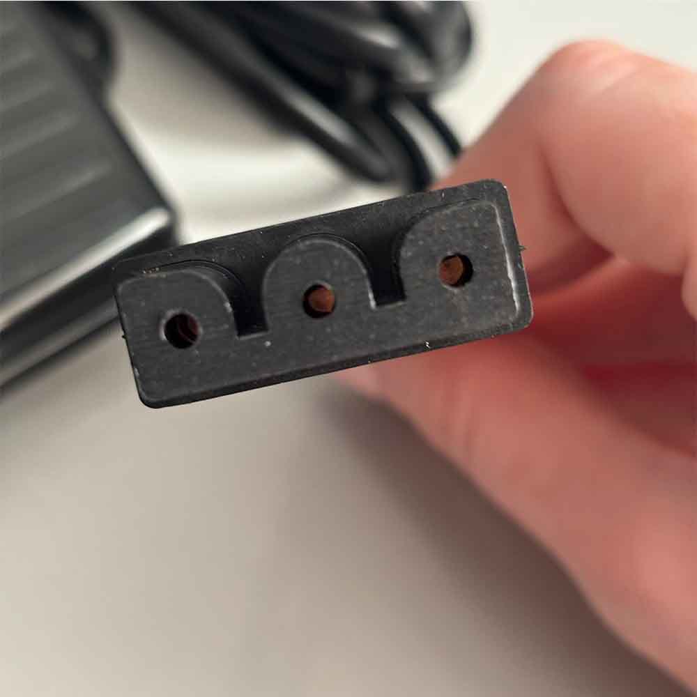 Pedal Electrónico para Máquina de Coser Doméstica – 3 Contactos - Imagen 4